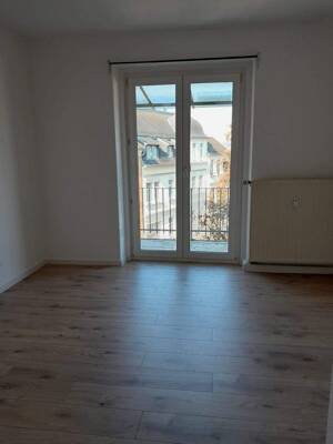Ankommen und wohlfühlen! Hübsche Zwei-Zimmer-Wohnung mit Balkon – 8527 Plauen – Vorschaubild 7