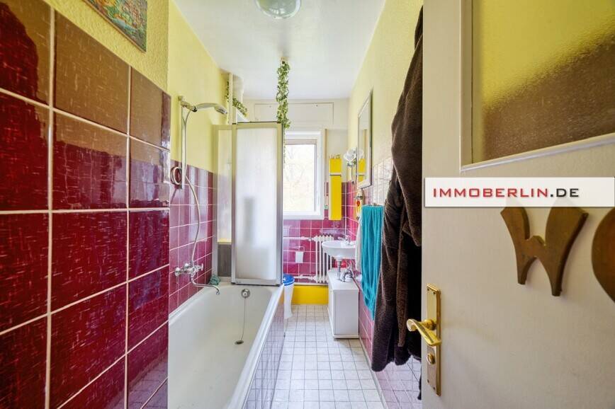 IMMOBERLIN.DE - Sympathische Wohnung mit Westbalkon in ruhiger Lage – Berlin – Vorschaubild 4