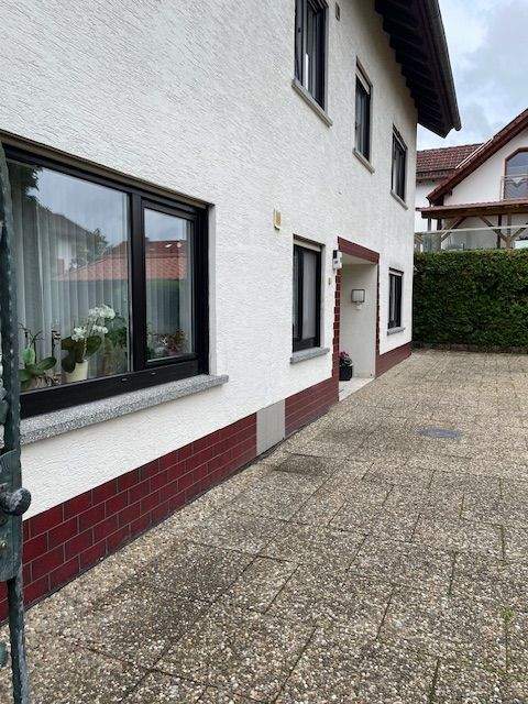 Solides Mehrfamilienhaus, frei von Erdöl und Erdgas, hier finden Sie endlich viel, viel Platz ! – Fürth – Vorschaubild 5