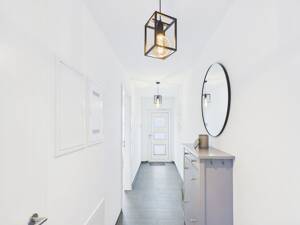 Moderne 2-Zimmer-Erstbezug mit großzügigem Südbalkon in attraktiver Lage von Fürth – 90763 Fürth – Vorschaubild 7