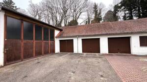 ZUHAUSE ANKOMMEN: IDYLLISCHES 3-FAMILIEN-WOHNHAUS MIT GARAGEN UND HALLE IN ORTSRANDLAGE – 86697 Oberhausen – Vorschaubild 7