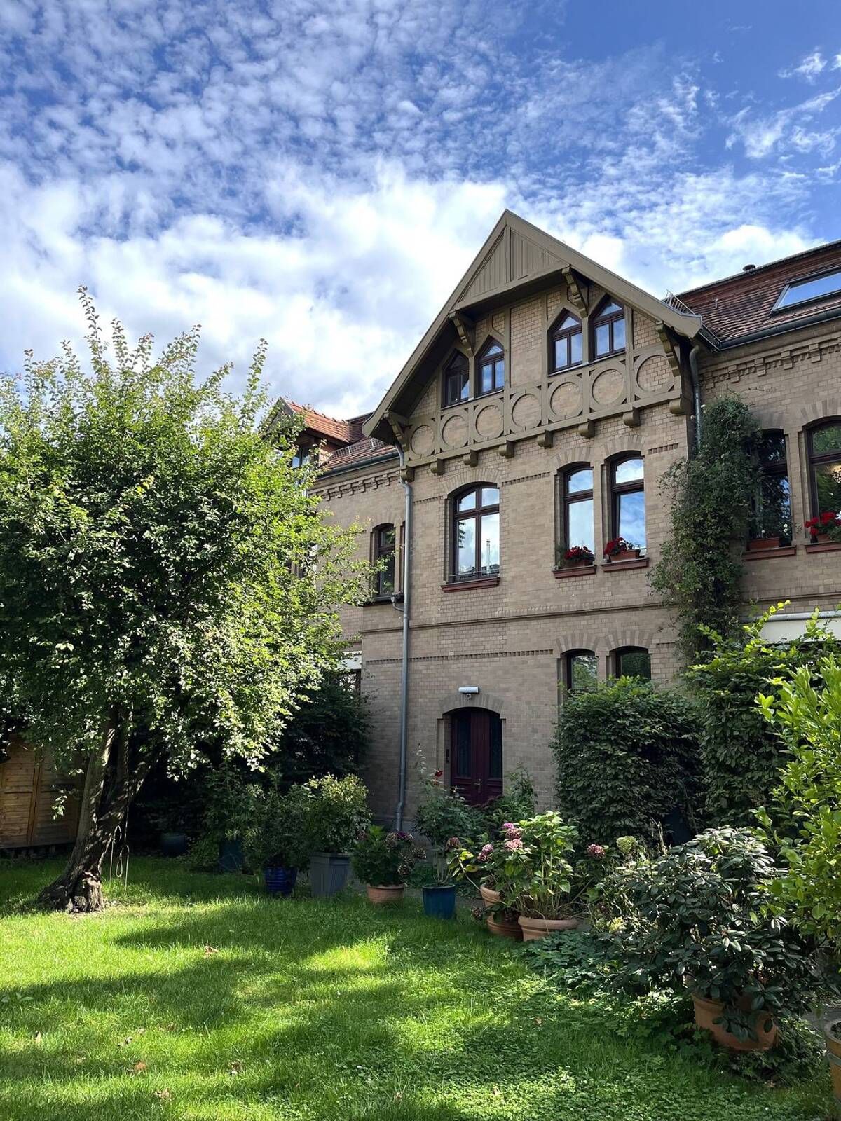 Bezugsfreies Doppelhaus/Hinterhaus, Waldstraßenviertel, 4,5 Zimmer & 2 Terrassen, sehr ruhig gelegen – 4105 Leipzig – Bild 1 von 9