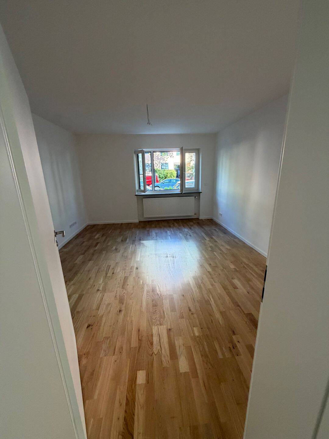 Erstbezug nach Sanierung - 3-Zimmer Wohnung in Schwabing nähe Hohenzollernplatz – München – Vorschaubild 4