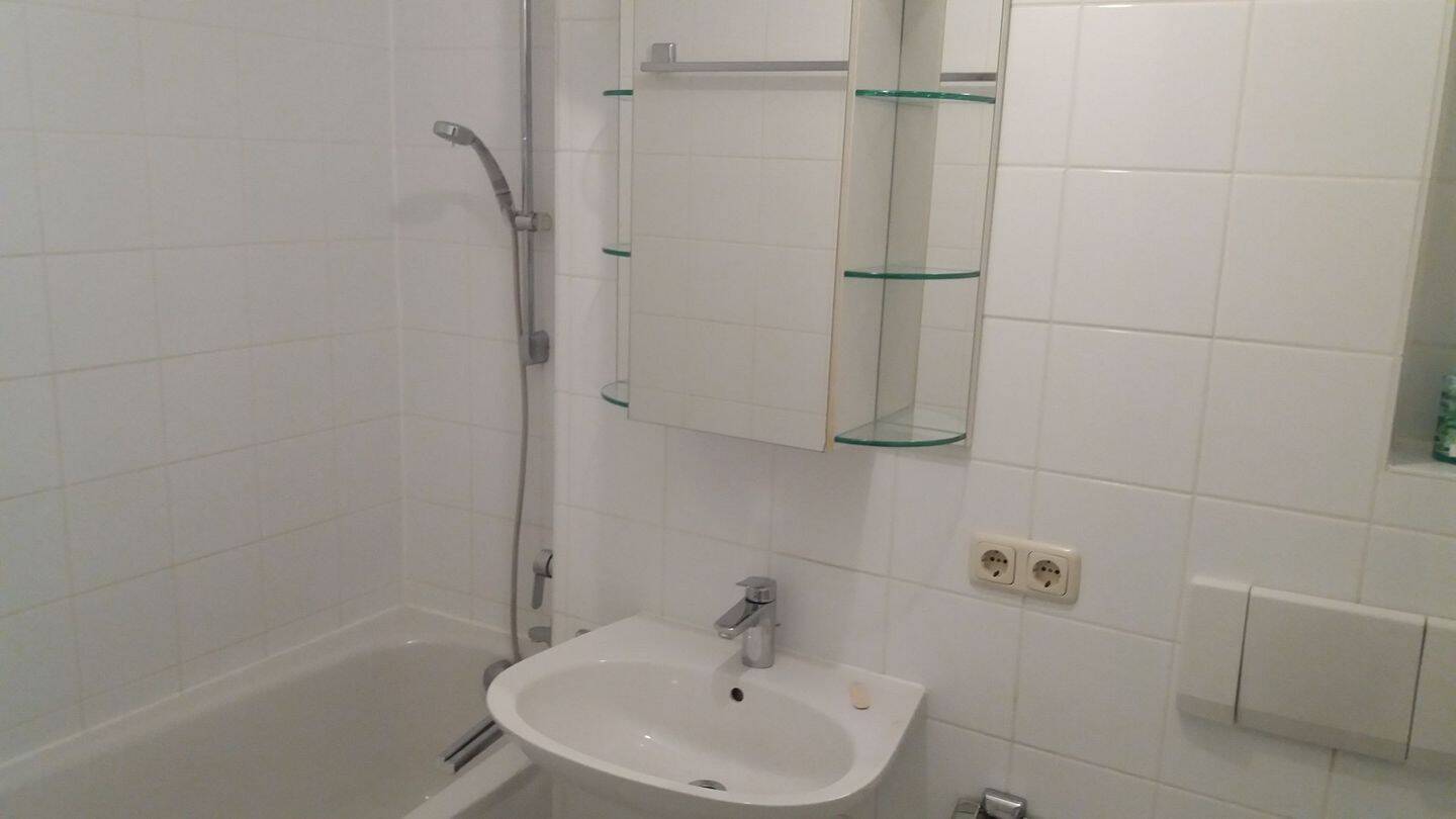 2 Zimmerwohnung 43,4m² mit Terrasse – München – Vorschaubild 4