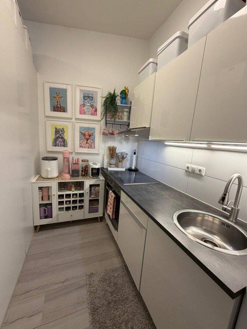 Renovierte Altbauwohnung, 2 Zi KüDB, Röhrenstraße in Düsseldorf – Düsseldorf – Vorschaubild 9