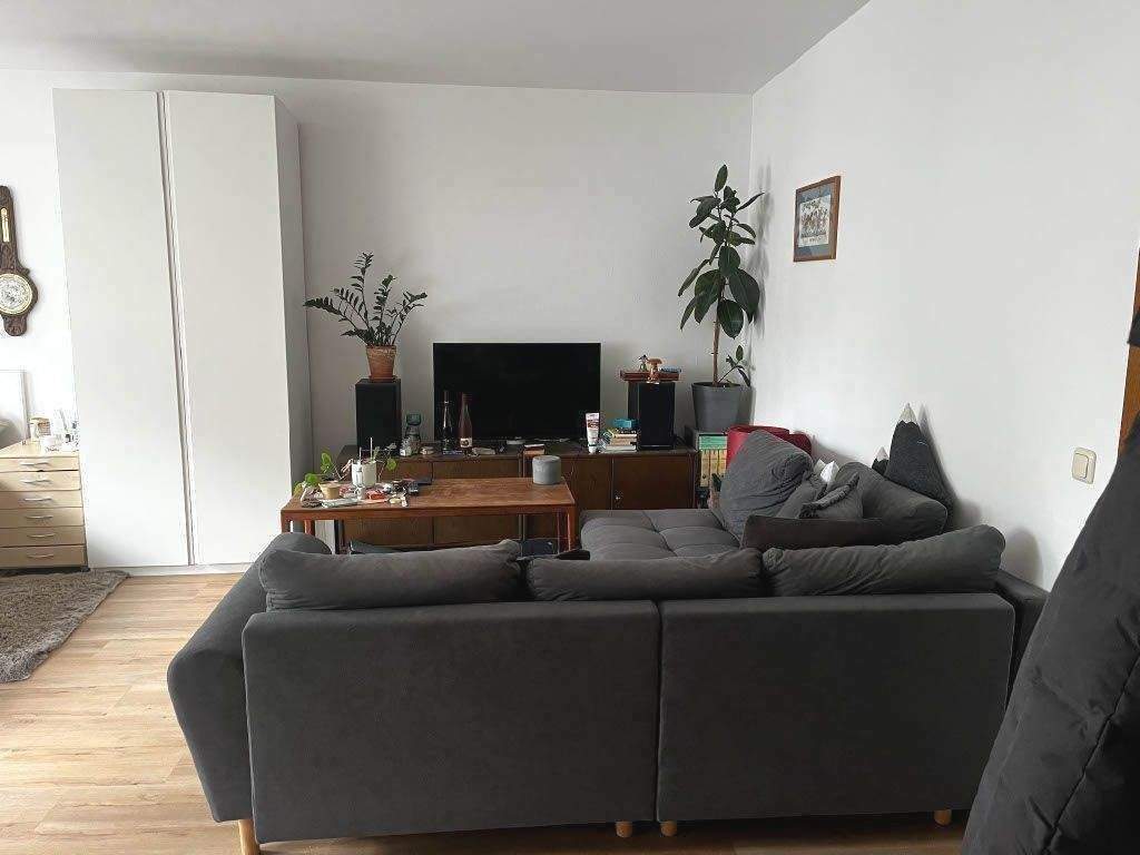 Trier-Innenstadt-Fußgängerzone, Zentral gelegene, 1,5 ZKB Wohnung im 1. Obergeschoss ab 1. Mai 2026 zu vermieten ! – Trier – Vorschaubild 4