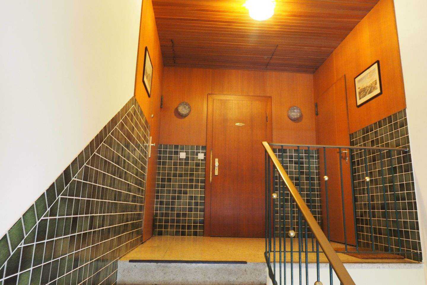 Endetagen Wohnung in Hamburg Niendorf mit Ausbaumöglichkeit ! – Hamburg – Vorschaubild 3