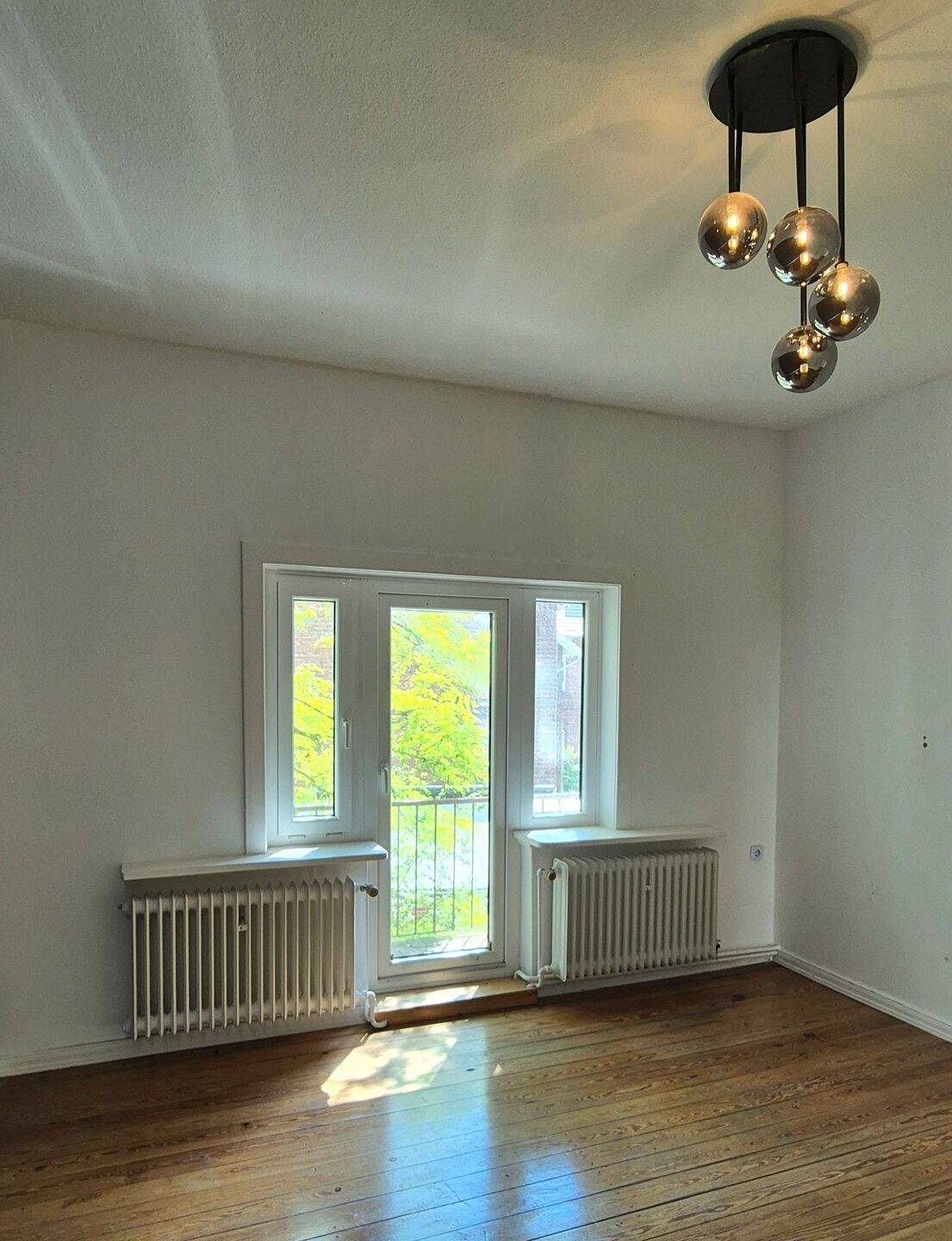 Schicke & teilsanierte 4-Zi.-Wohnung mit 3 Balkonen in ruhiger und urbaner Lage Bergedorfs – Hamburg – Vorschaubild 6