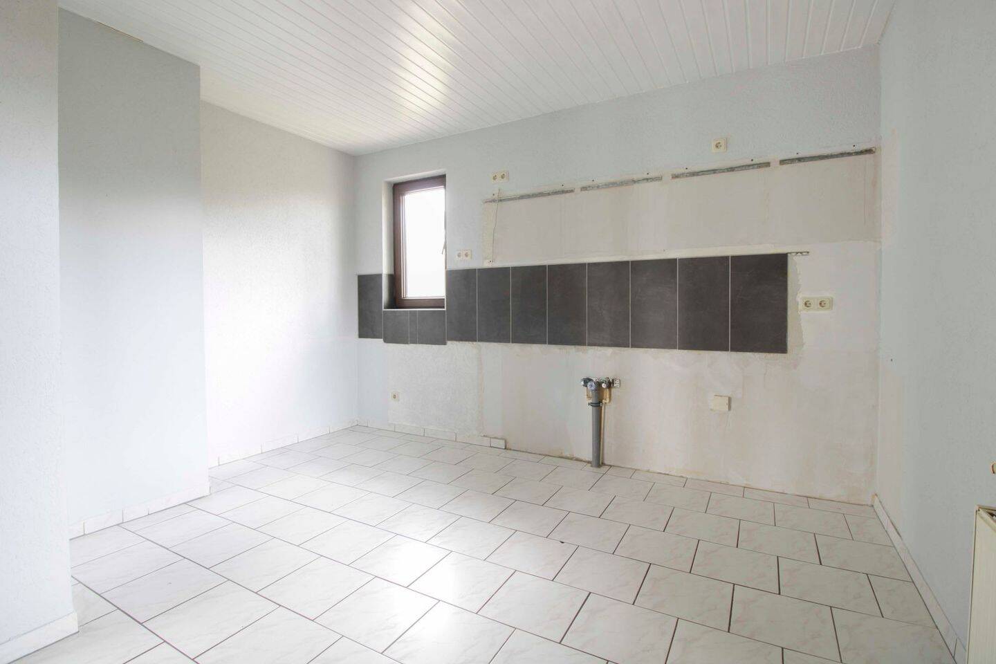 Doppelhaushälfte mit viel Platz & Gestaltungsmöglichkeiten für Familien in Vollrathsruhe – Vollrathsruhe – Vorschaubild 8
