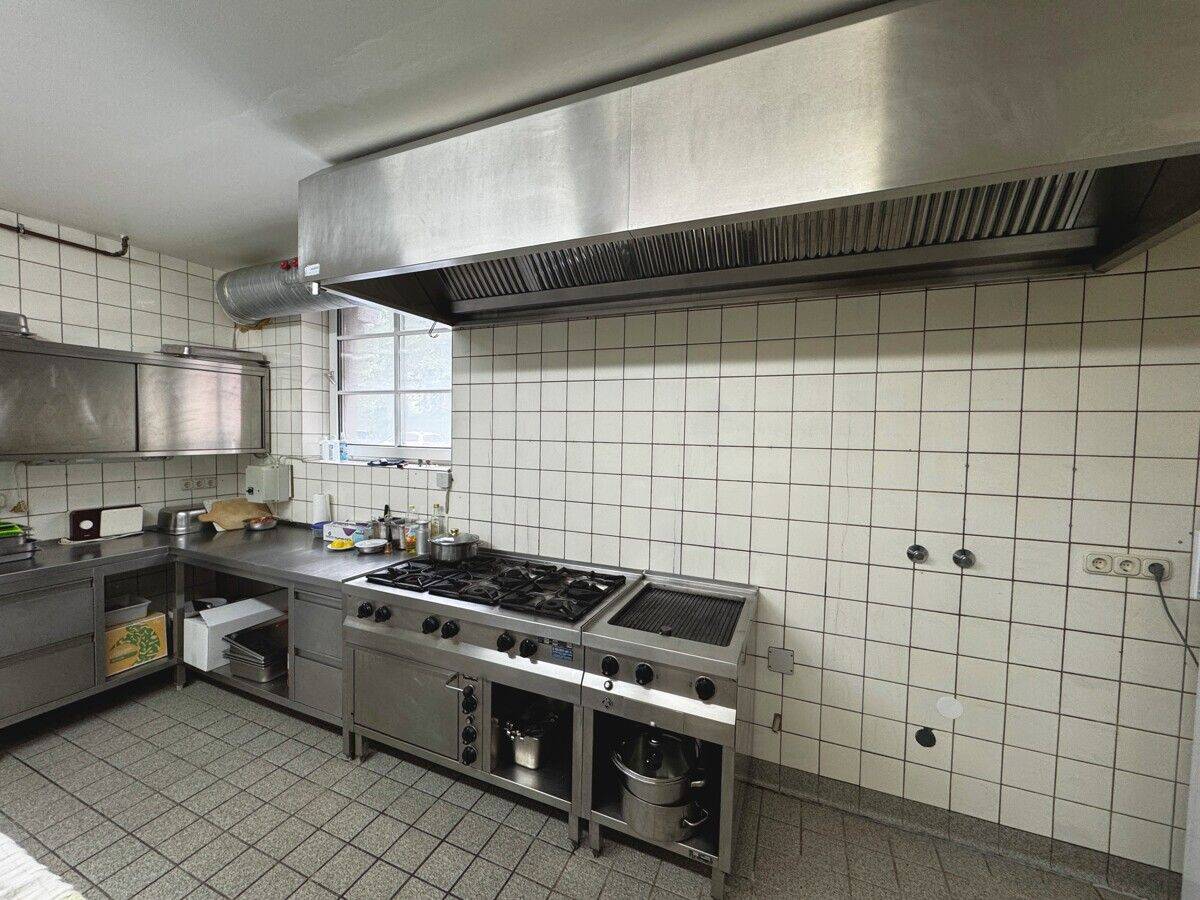 Wohn- und Geschäftshaus mit Gaststätte und Schießstand in zentraler Lage am Hauptbahnhof von Korbach – Korbach – Vorschaubild 7