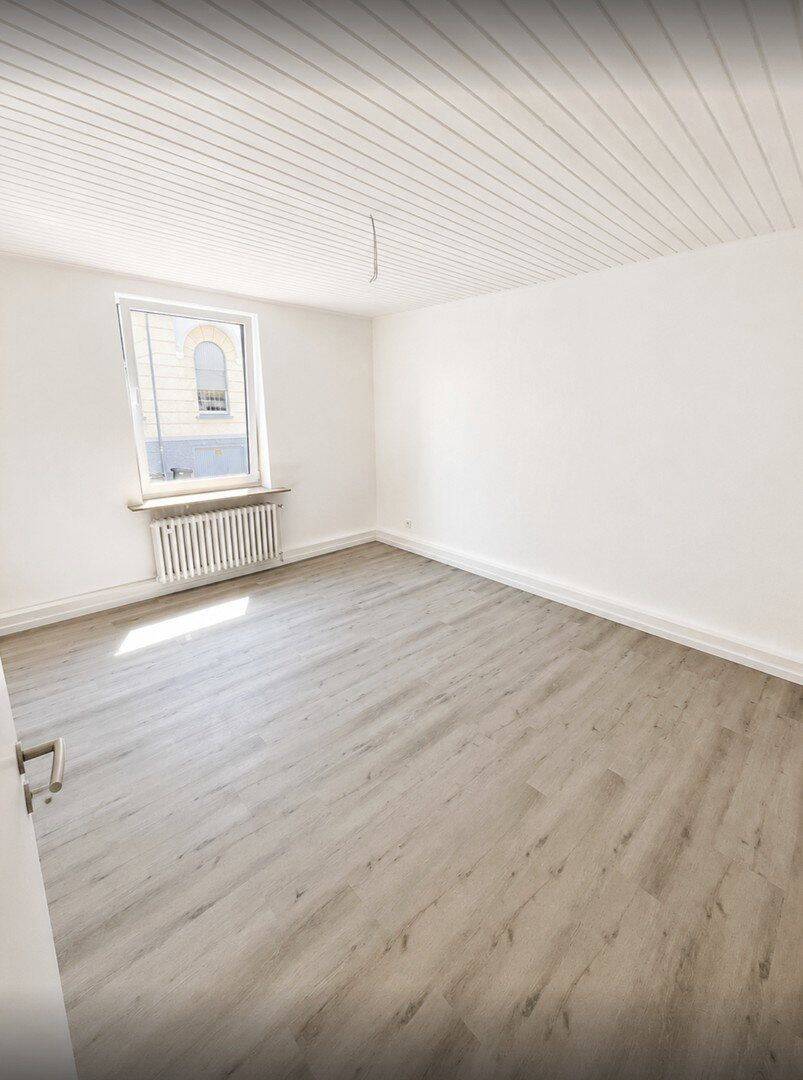 Schöne 5- Zimmerwohnung mit privatem Garten – Mönchengladbach – Vorschaubild 4