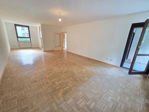 Solide Familienwohnung mit Entwicklungspotenzial in beliebter Wohnlage von Sendling-Westpark – 81373 München – Vorschaubild 2