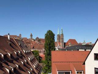 3-Zi-Maisonette-ETW, Burgblick, Dachterrasse, EBK, Kamin, Innenstadt, 90403 Nürnberg – Nürnberg – Vorschaubild 2