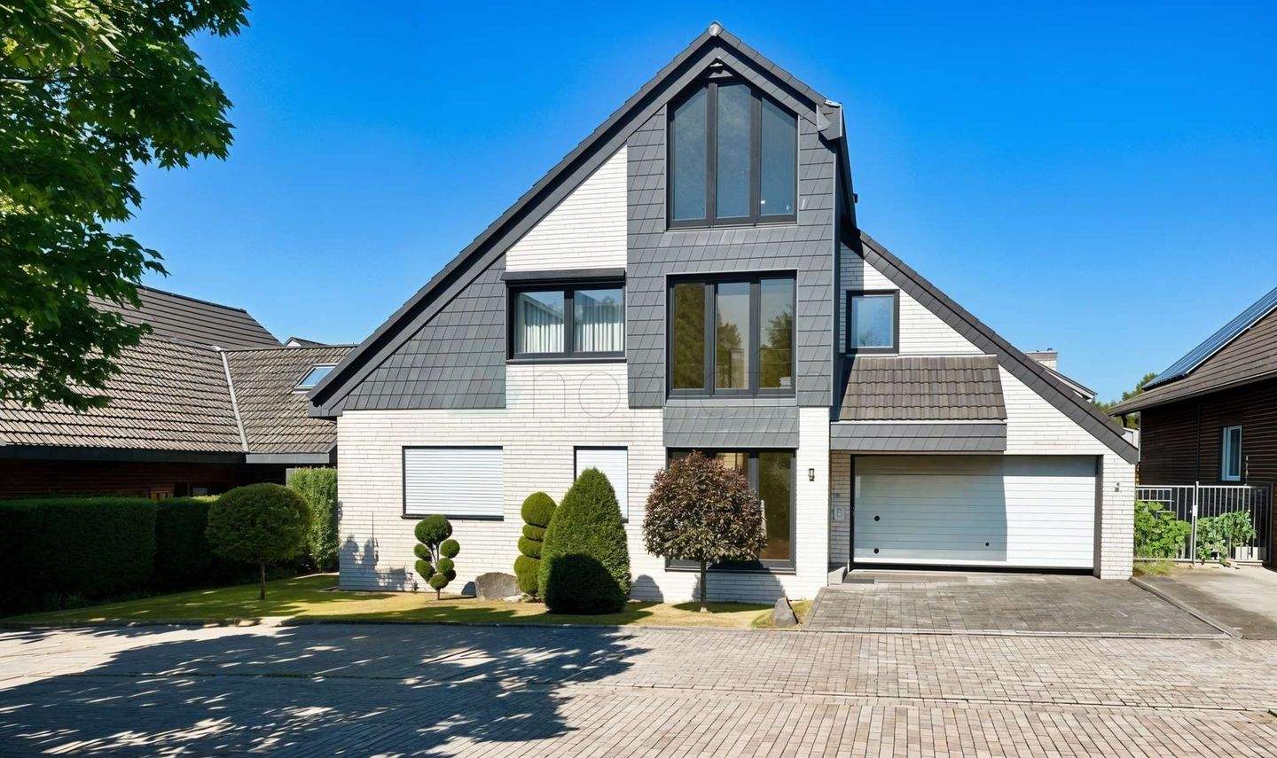 LEV-Quettingen | Freistehendes Haus in sonniger Lage - zwei Wohneinheiten, viele Lebensmodelle – Leverkusen – Bild 1 von 9