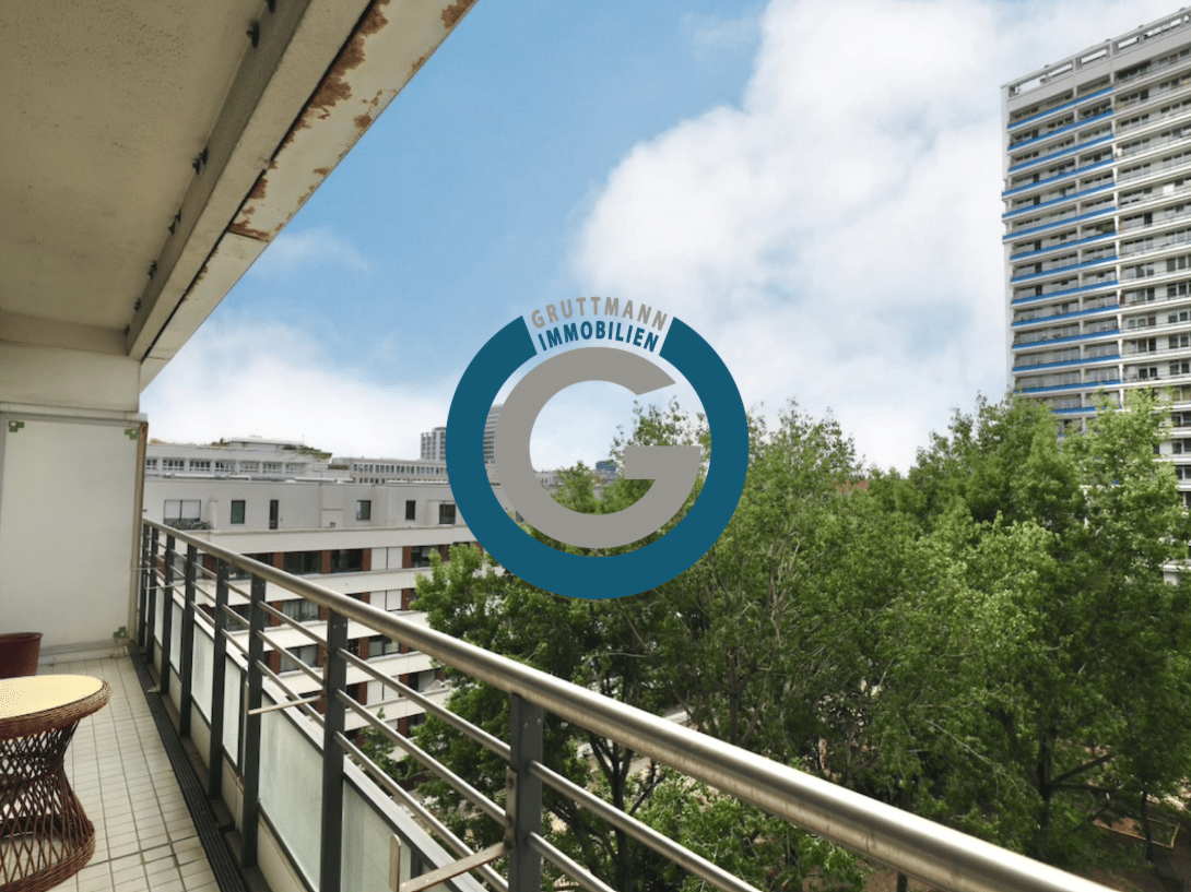 MITTEN IN BERLIN - CITY APARTMENT MIT FAHRSTUHl & LOGGIA - SUPER INFRASTRUKTUR – Berlin – Bild 1 von 9