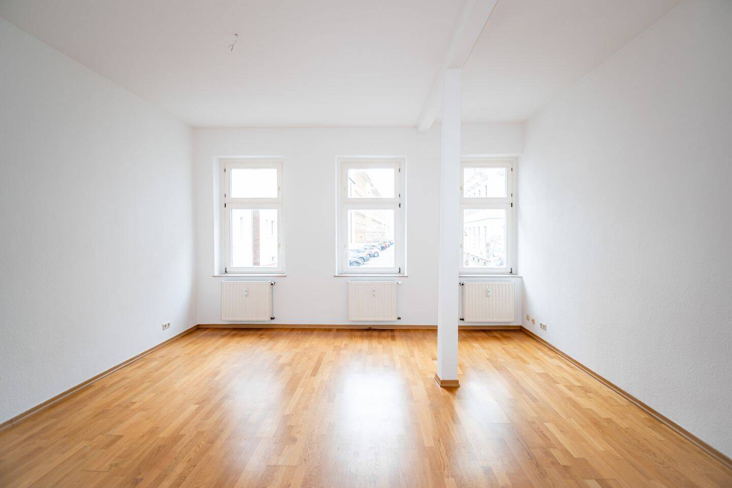 EINE GARTENWOHNUNG ZUM VERLIEBEN | Apartment mit Tageslichtbad, Einbauküche, Balkon & Garten – Leipzig – Vorschaubild 9