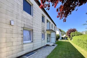 AIGNER - Kirchheim bei München: Gepflegtes Mehrfamilienhaus bestehend aus 6 Einheiten – 85551 Kirchheim bei München – Vorschaubild 2