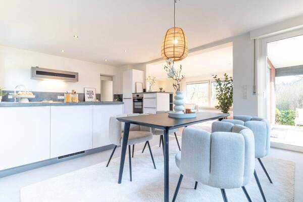 Haus in 37269 Eschwege mit 200 m² kaufen