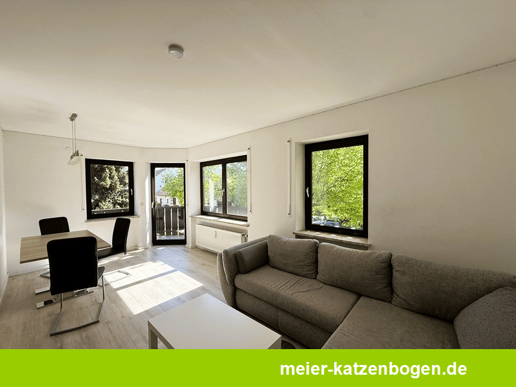 Helle 2-Zimmerwohnung mit Balkon und Tiefgarage