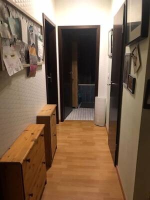 schöne,helle 3-Zimmer Wohnung mit Balkon u. Küche – 51145 Köln – Vorschaubild 9