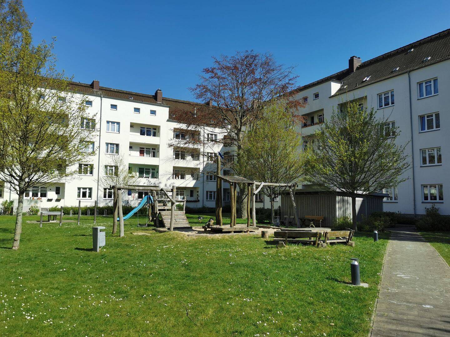 Im beliebten Scharnhorstviertel – Bremerhaven – Vorschaubild 9