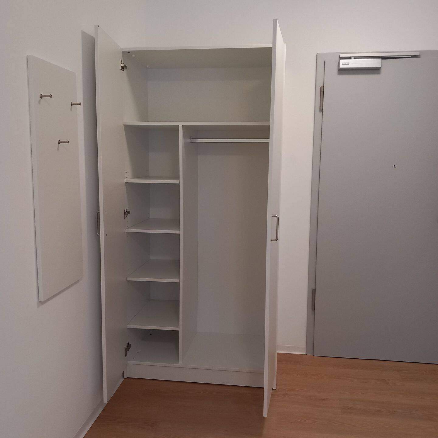 Studentenapartment, NUR für Studenten/Azubis/FOS Schüler(in), Wöhrder Wiese – Nürnberg – Vorschaubild 2