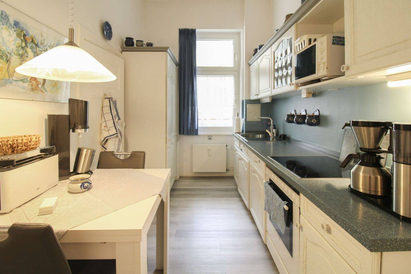 Attraktive 2-Zimmer-Wohnung in Berlin-Friedenau mit großzügigem Wohnbereich und Loggia – Berlin – Vorschaubild 8