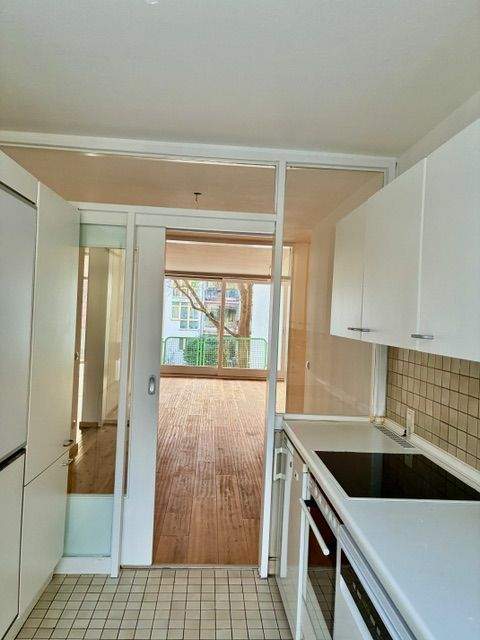 RESERVIERT freie top sanierte 4,5 Zimmer-Wohnung in München Schwabing – München – Vorschaubild 5