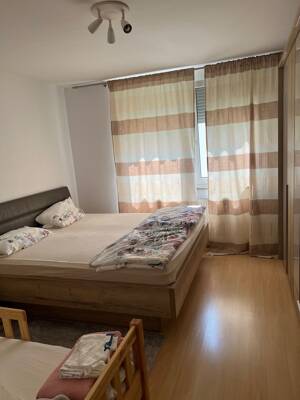 Helle, ruhige sehr gepflegte 2-Zimmerwohnung in sehr guter Wohnlage – 90482 Nürnberg – Vorschaubild 2