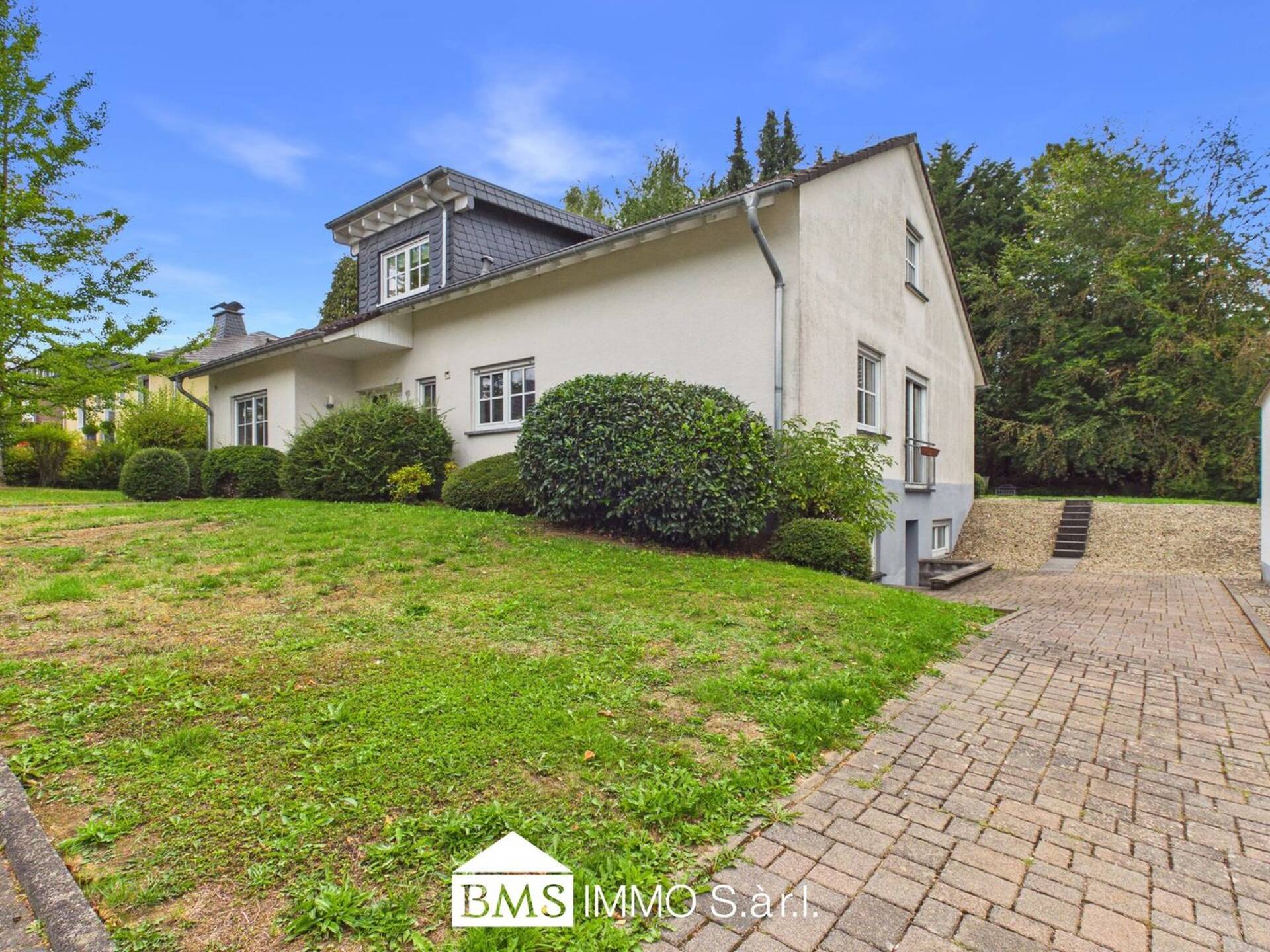 Einfamilienhaus in 54634 Bitburg mit 241 m² kaufen