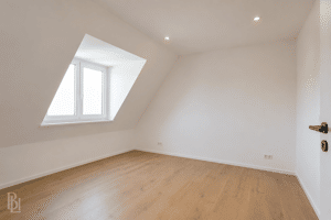 Helle 3-Zimmer-Dachgeschosswohnung mit Balkon in Berlin-Johannisthal – 12487 Berlin – Vorschaubild 2