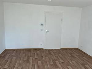 Großzügige 3-Zimmer-Wohnung im Erdgeschoss in 95213 Münchberg – 95213 Münchberg – Vorschaubild 7