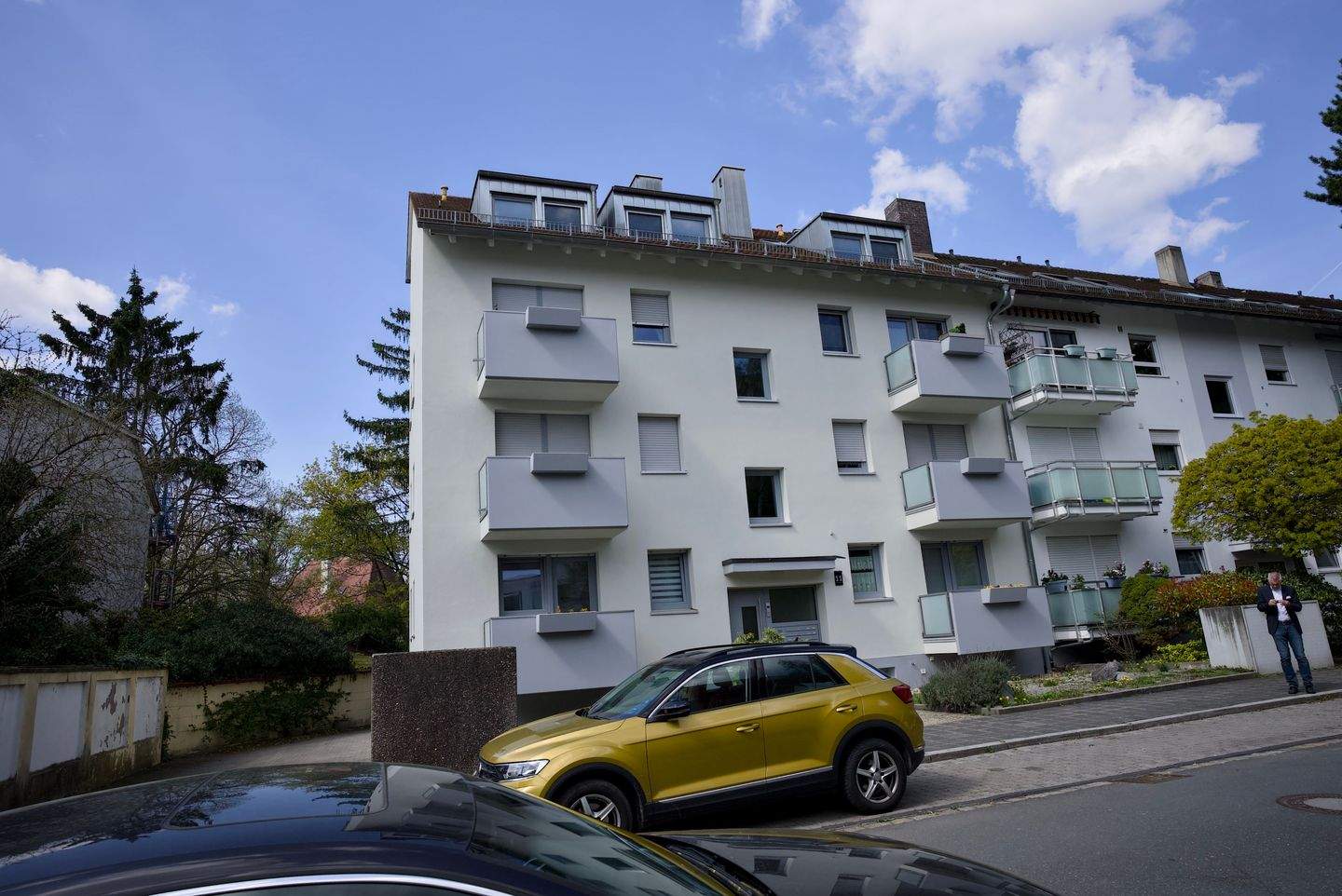 Zabo. Vollsaniert. Unter Marktwert. 2-Zi.-ETW mit 2 Balkone in ruhiger Lage – Nürnberg – Vorschaubild 3
