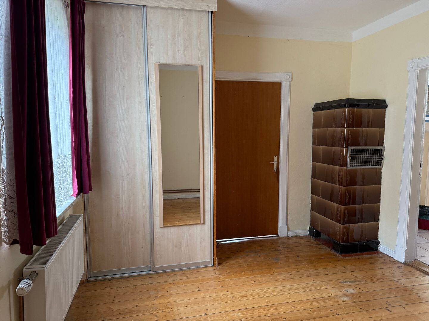 "Rosenidylle" in ruhiger Sackgassenlage - sanierungsbedüftiges Wohnhaus in Garding – Garding – Vorschaubild 6