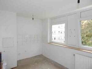 Stop! Großzügige 3,5-Zimmer-Wohnung (WBS) – 44359 Dortmund – Vorschaubild 7