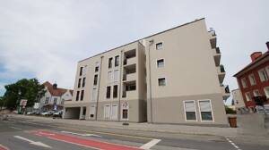 Neuwertige 2 Zimmer-Penthouse-Wohnung mit großer Dachterrasse – 94315 Straubing – Vorschaubild 4