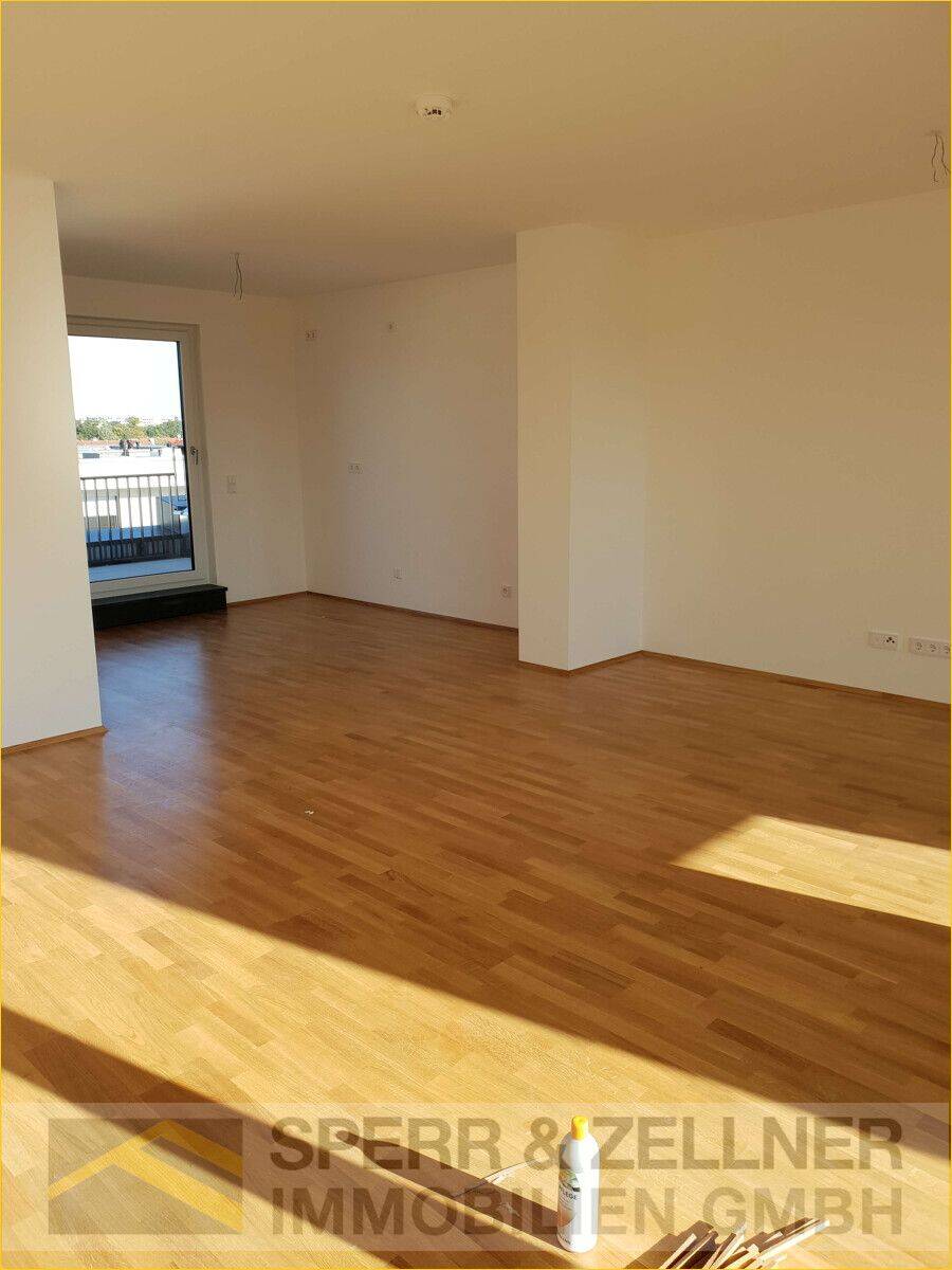 München/Ramersdorf - lichtdurchflutete 3-Zi.-Whg. im 4. OG mit zwei Dachterrassen – München – Vorschaubild 3