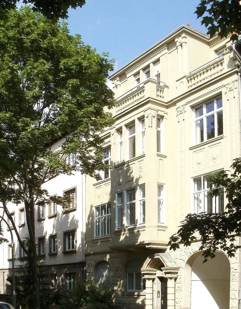 Im Staden von Saarbrücken: exklusive 180qm-Etage im Jugendstil-Denkmal