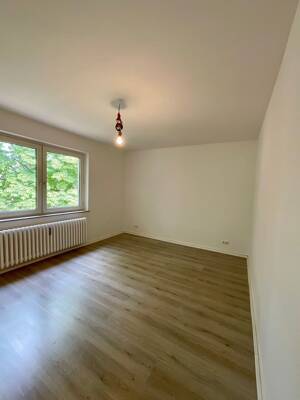 2 Zimmer mit Balkon in ruhiger Lage.. – 47137 Duisburg – Vorschaubild 3