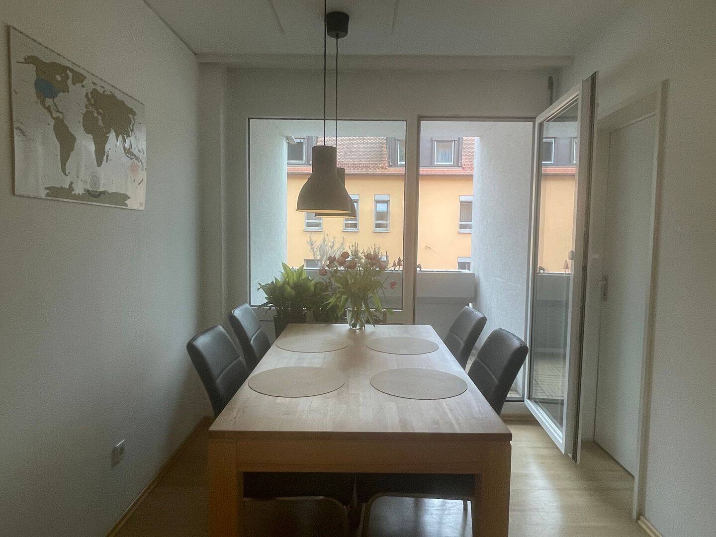 Gut geschnittene 3-Zimmer Wohnung mit Balkon – Nürnberg – Vorschaubild 2