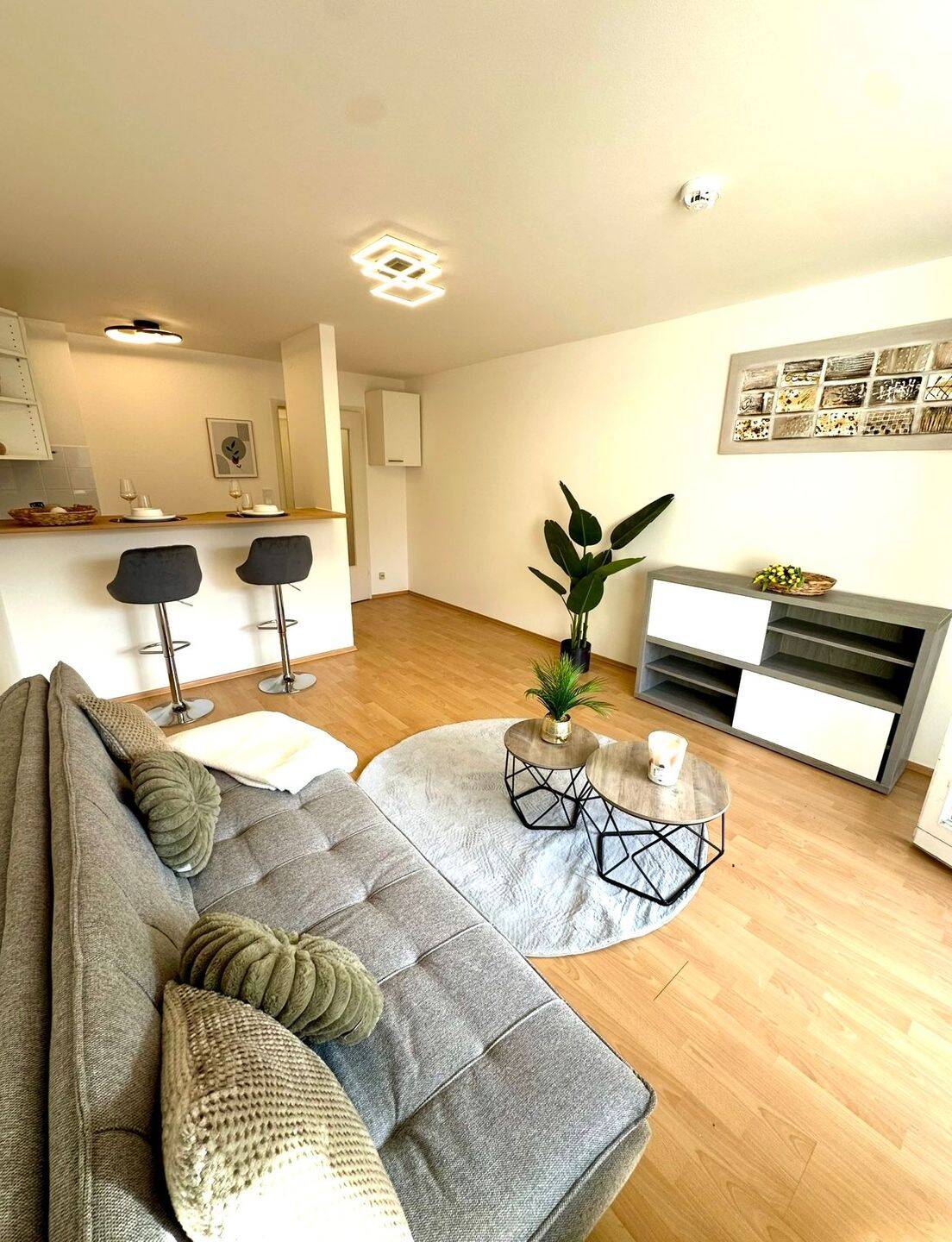 Studio Wohnung nahe Theresienwiese - voll möbliert und frisch saniert‘ – München – Vorschaubild 5