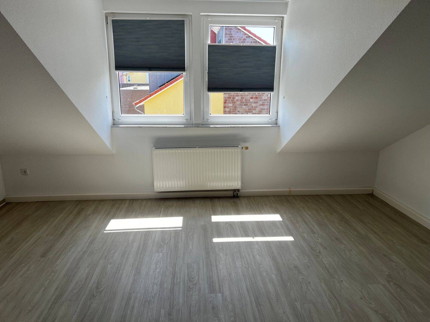 Traumlage mit Blick auf den Werdersee inklusive Sonnenterrasse – Bremen – Vorschaubild 5