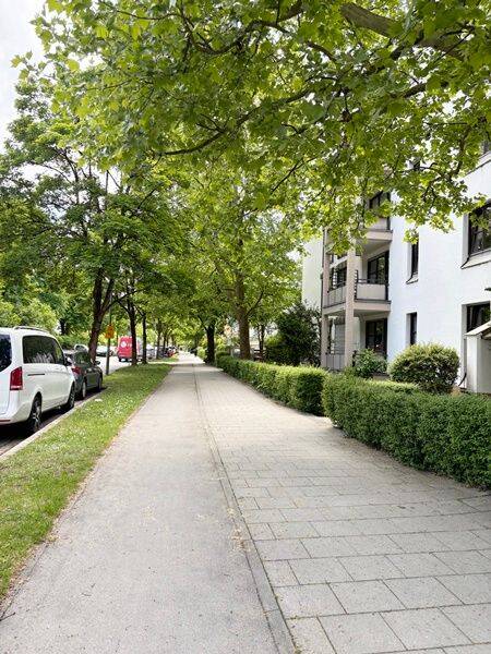 In guter Wohnlage und frei zur Eigennutzung ! – München – Vorschaubild 2