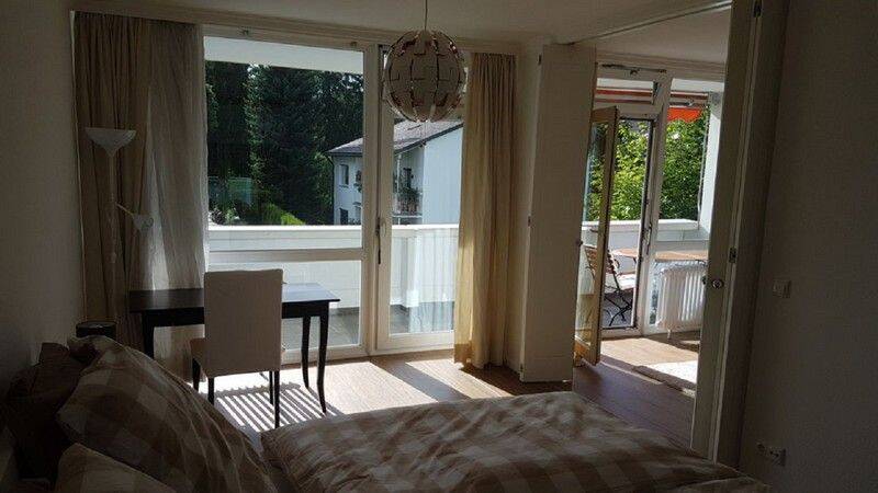 Komplett möblierte Wohnung in Bogenhausen – München – Vorschaubild 9