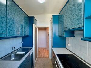 Bezugsfreie 1,5-Zimmer-Eigentumswohnung kaufen in Berlin-Wilmersdorf, ca. 44 m², Balkon und Aufzug – 10713 Berlin – Vorschaubild 3