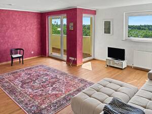 Stilvolle 3-Zimmer-Eigentumswohnung mit Marmorbad und hervorragendem Wohnkomfort in Offenbach – 63069 Offenbach am Main – Vorschaubild 4