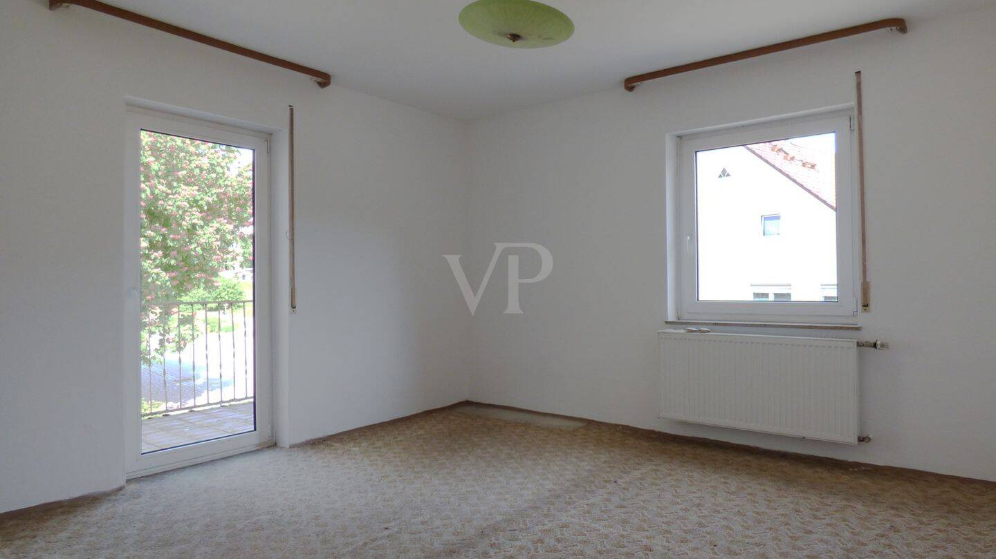 Wohnraum satt! Einfamilienhaus, Dachgeschosswohnung, angeschlossener Gasthof mit Pension - provisionsfrei – Kinding – Vorschaubild 4