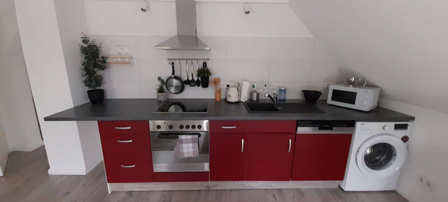 Gemütliche 2-Zimmer-OG-Wohnung mit kleiner Dachterrasse im Herzen von Tönning – Tönning – Vorschaubild 5