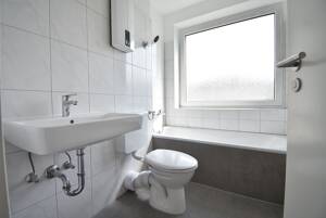 Idealer Grundriss! Renovierte 3-Zimmer-Whg mit Balkon & Garage – 40627 Düsseldorf – Vorschaubild 7