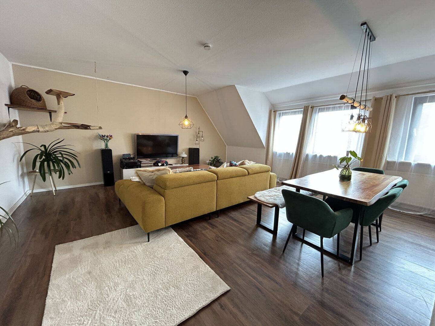 Großzügig und ruhig - OG-Wohnung auf Huchtinger Resthof – Bremen – Vorschaubild 4